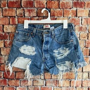 Levi Jean shorts high waisted